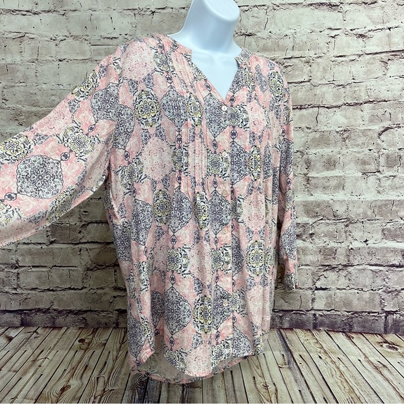 La Cera Pink Damask Print Button Long Sleeve Blouse - Picture 4 of 12